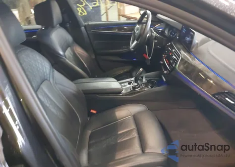 2018 BMW M550I xDrive из США, поврежденный, VIN WBAJB9C53JB049920